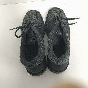 L.L. Bean Men's Shoes Size  9.5 M Color Black